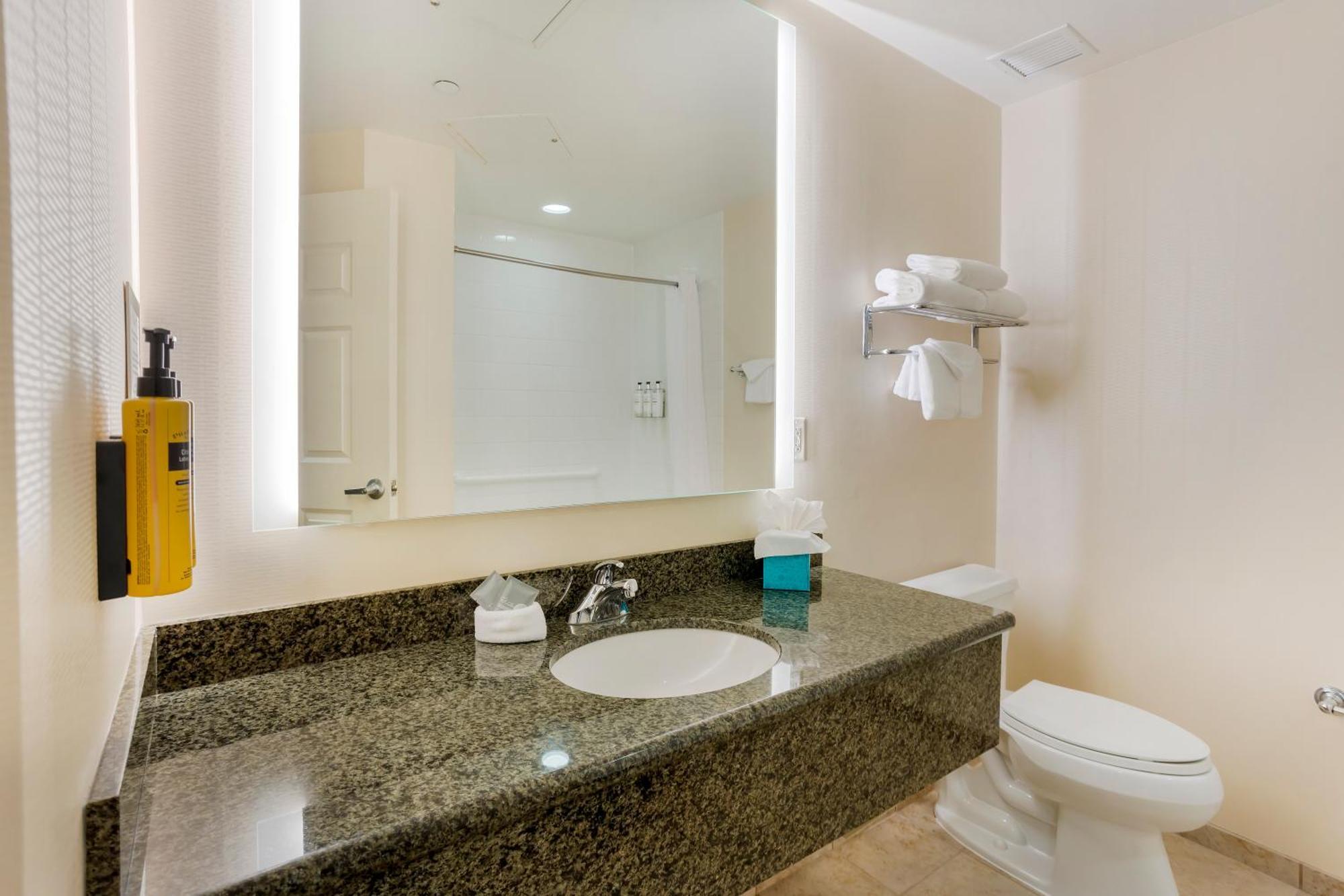 The Prussia Hotel, BW Signature Collection By Best Western King of Prussia Exterior photo
